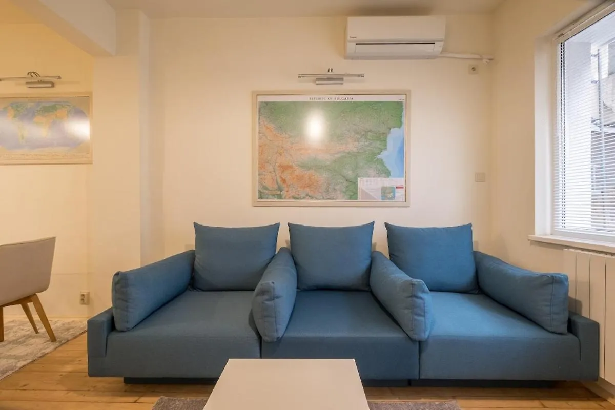 Stylish Top Center Flat 100M To Vitosha Blvd Sofia