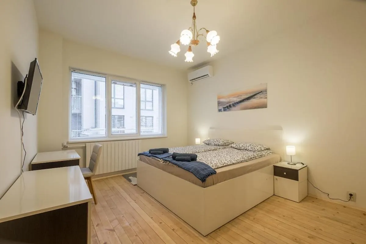 Stylish Top Center Flat 100M To Vitosha Blvd Sofia Apartment