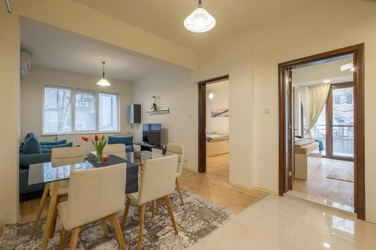 Apartment Stylish Top Center Flat 100M To Vitosha Blvd Sofia